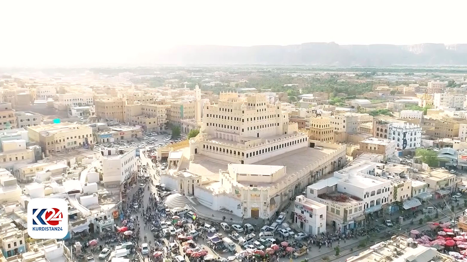 أكبر القصور الطينية في العالم.. "الكثيري" في اليمن يقاوم الظروف المناخية منذ 6 قرون